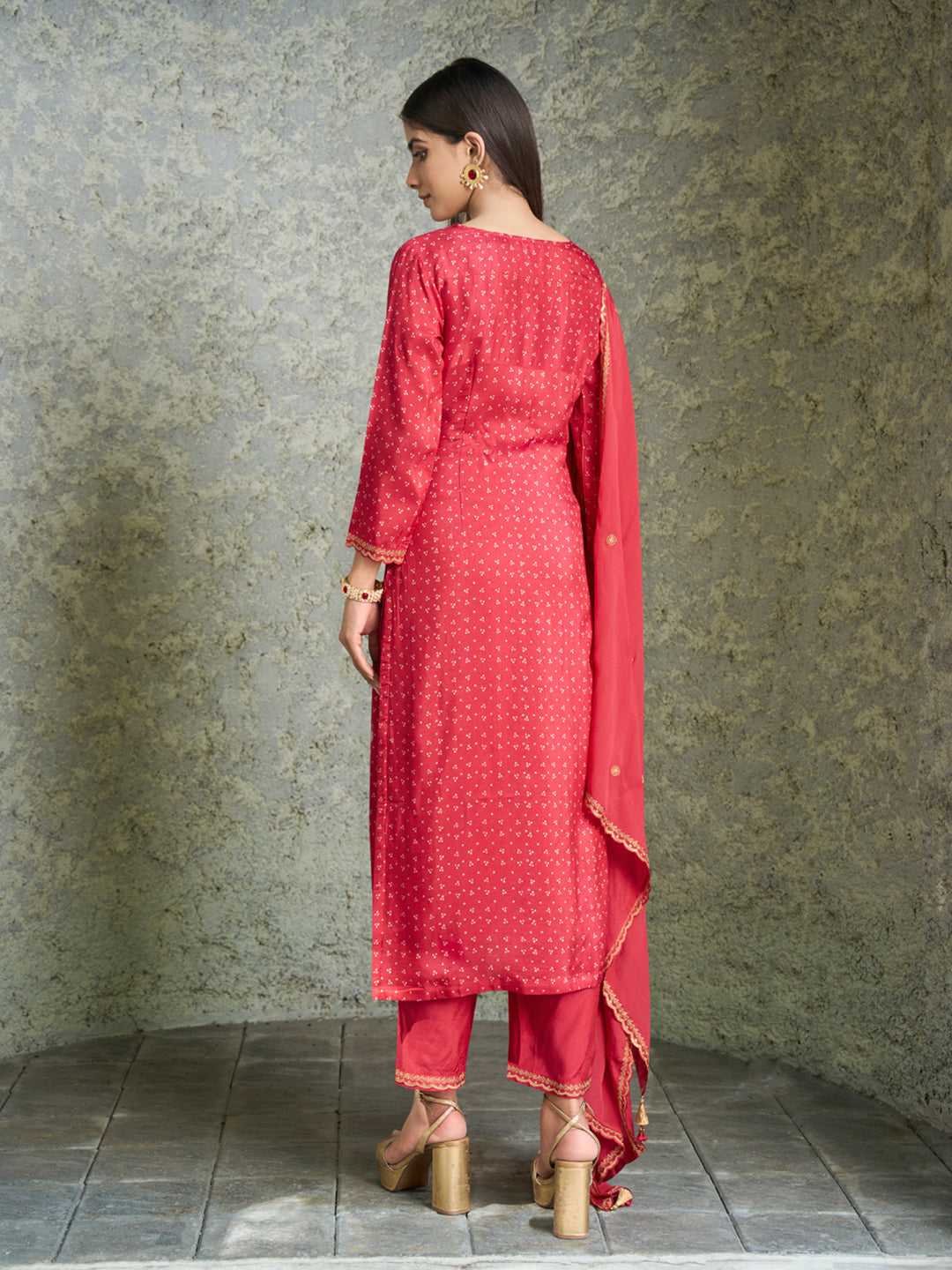 Digital Bandhni Printed Kurta with Trouser & Scalloped Dupatta Product vendor