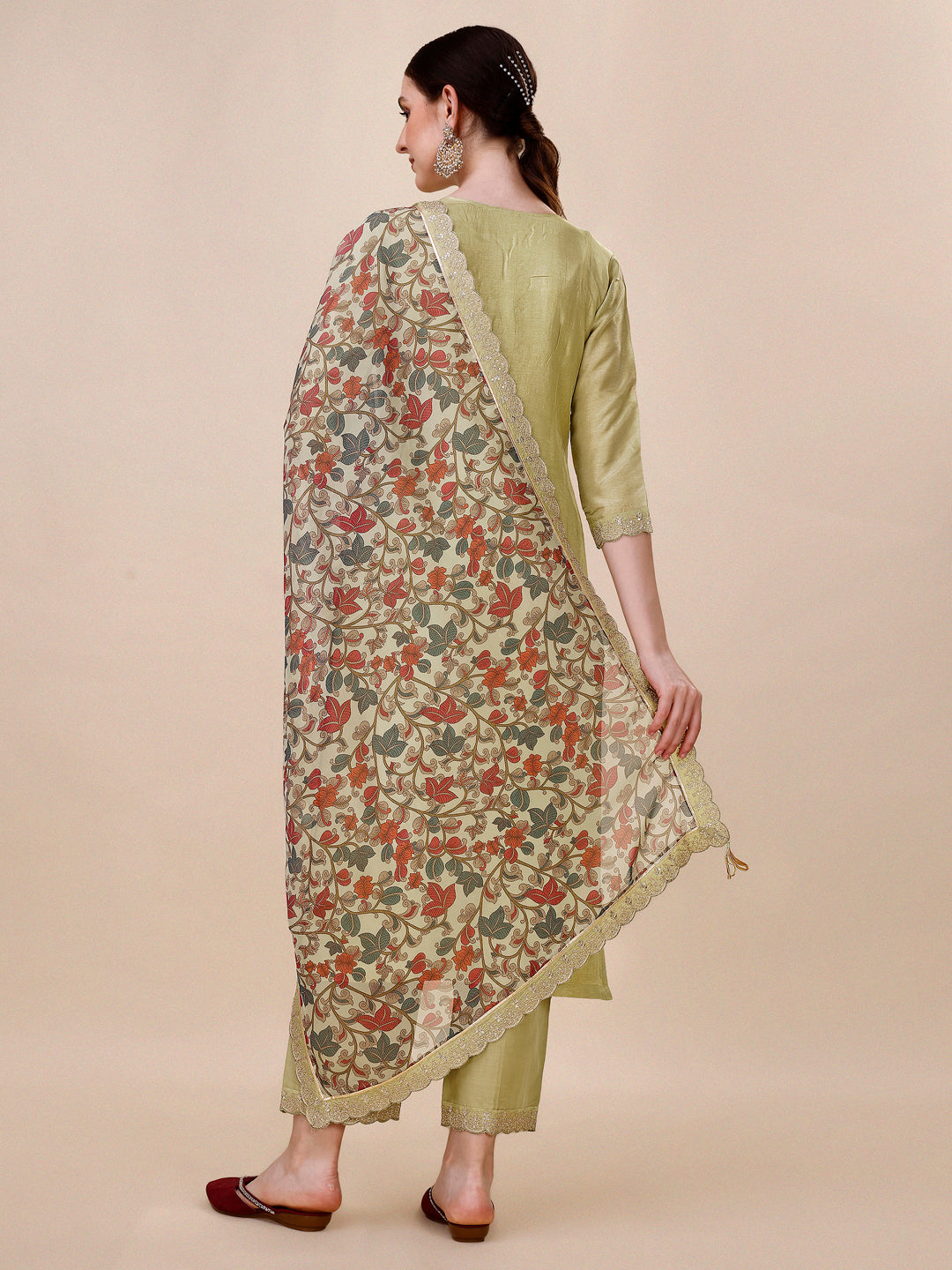 Green Embroidery Kurta Suit Set Product vendor