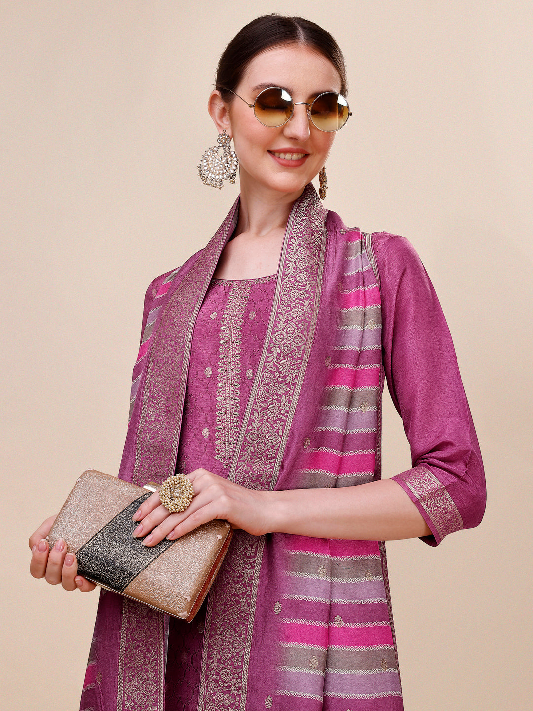 Soft Maroon Jacquard Kurta Suit Set with Bandhani Printed Dupatta Product vendor