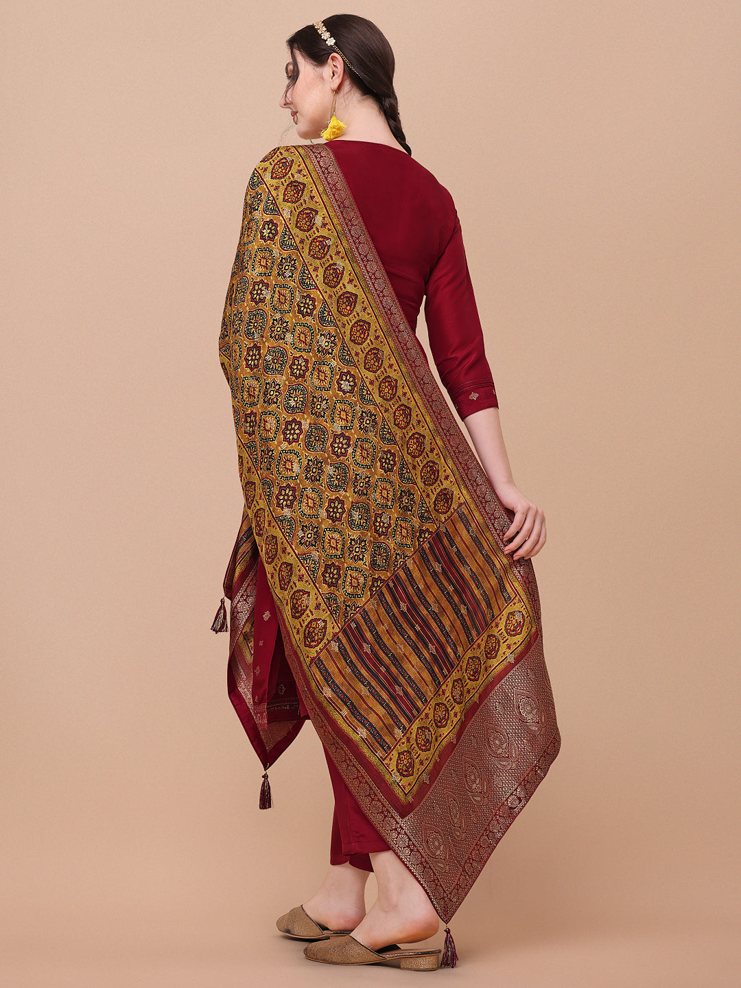 Maroon Jacquard Kurta Suit Set Product vendor