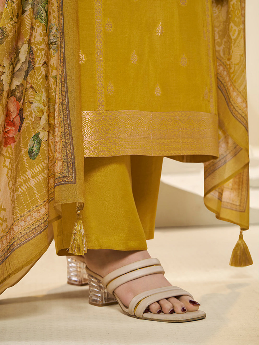 Muslin Jacquard Kurta Suit Set with Pencil Sketch Weave Handwork on Yoke Product vendor