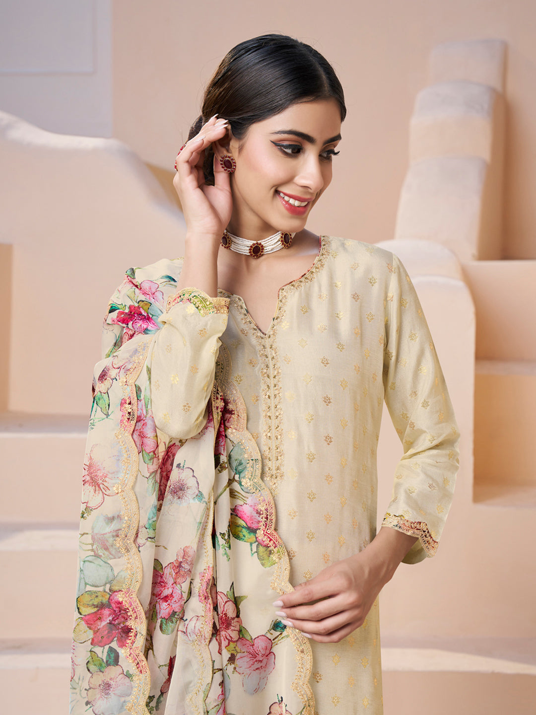 Cream Applique Jacquard Kurta Set with Floral Print Dupatta