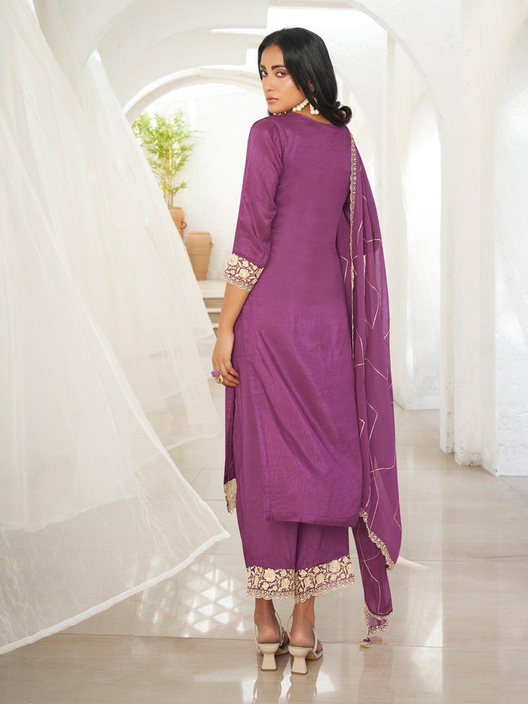 Floral + Geometric thread work & Hanging Pearl on Daman Kurta With Straight Pant & Dupatta Product vendor