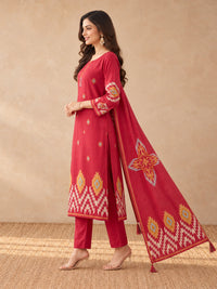 Women's Red Geometric Printed Kurta Set with Dupatta