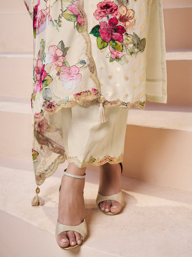 Cream Applique Jacquard Kurta Set with Floral Print Dupatta