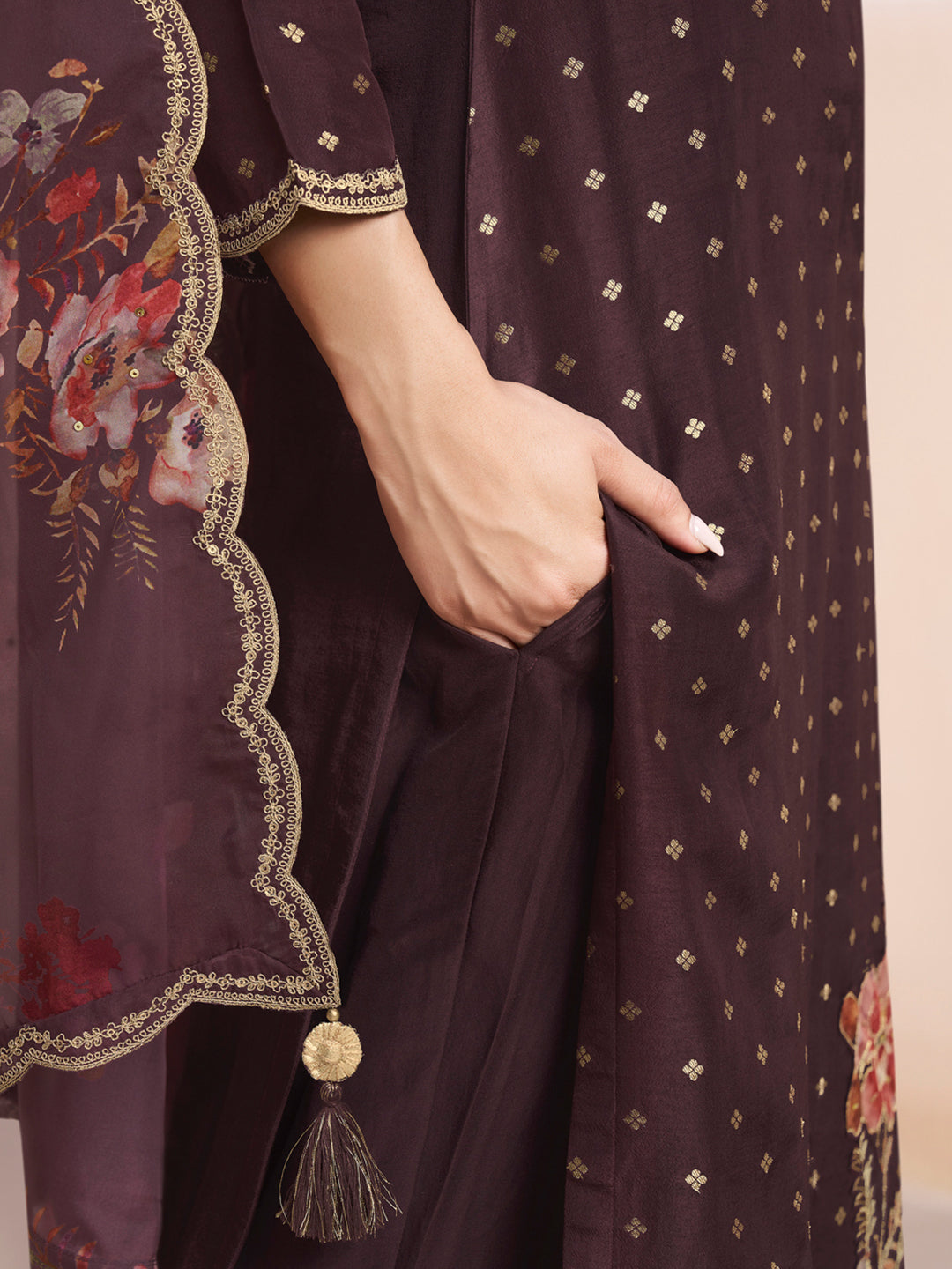 Seal Brown Applique Jacquard Kurta with Floral Print Dupatta Product vendor