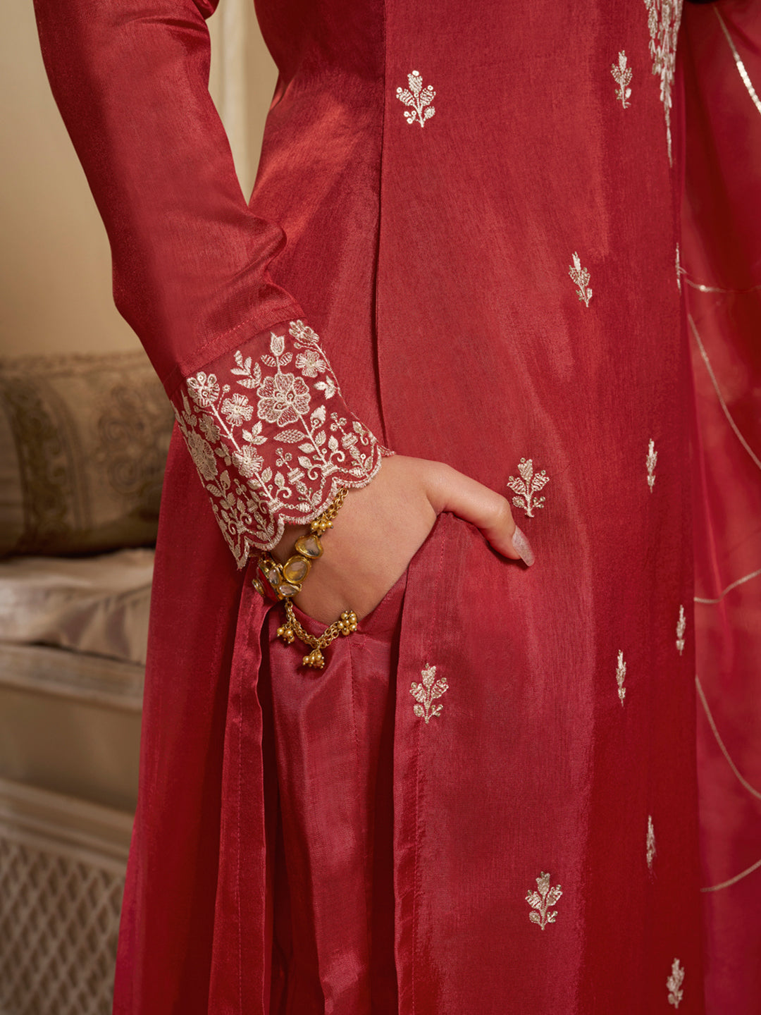 Floral + Geometric thread work & Hanging Pearl on Daman Kurta With Straight Pant & Dupatta Product vendor