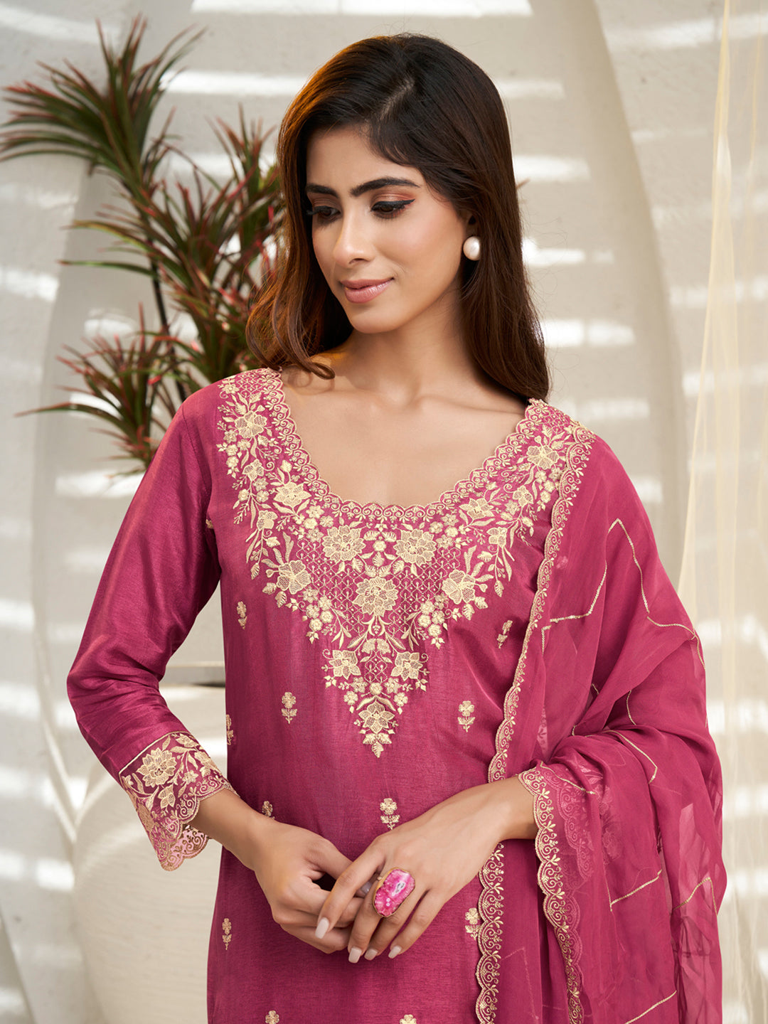Floral + Geometric thread work & Hanging Pearl on Daman Kurta With Straight Pant & Dupatta Product vendor