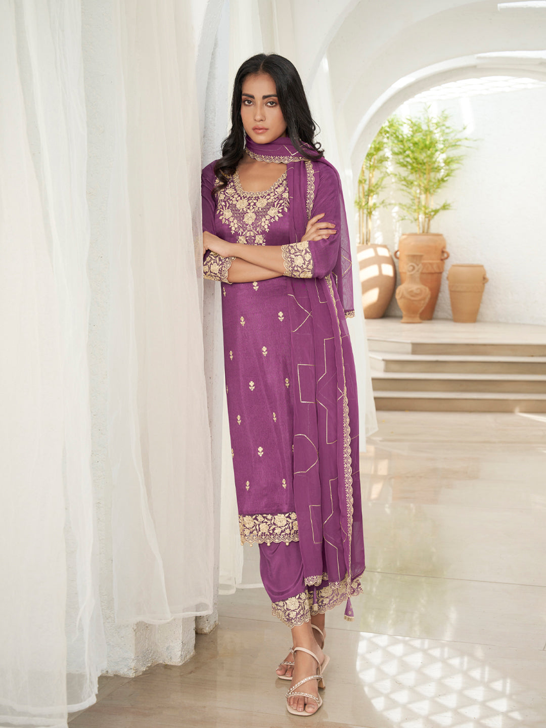 Floral + Geometric thread work & Hanging Pearl on Daman Kurta With Straight Pant & Dupatta Product vendor