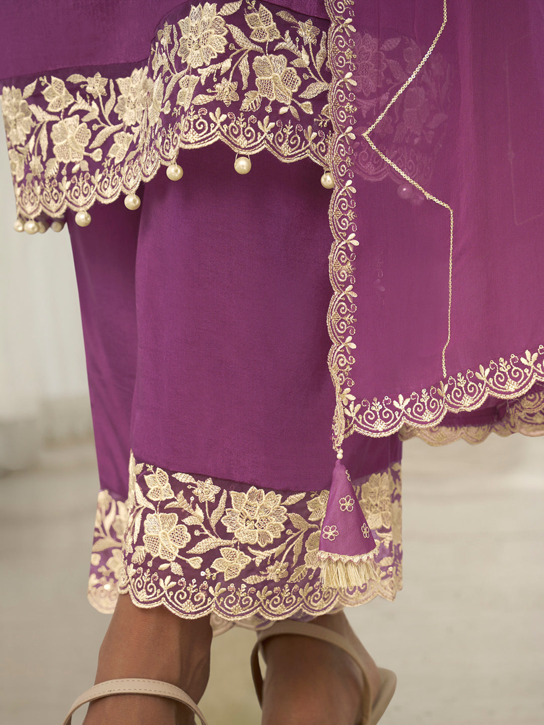Floral + Geometric thread work & Hanging Pearl on Daman Kurta With Straight Pant & Dupatta Product vendor
