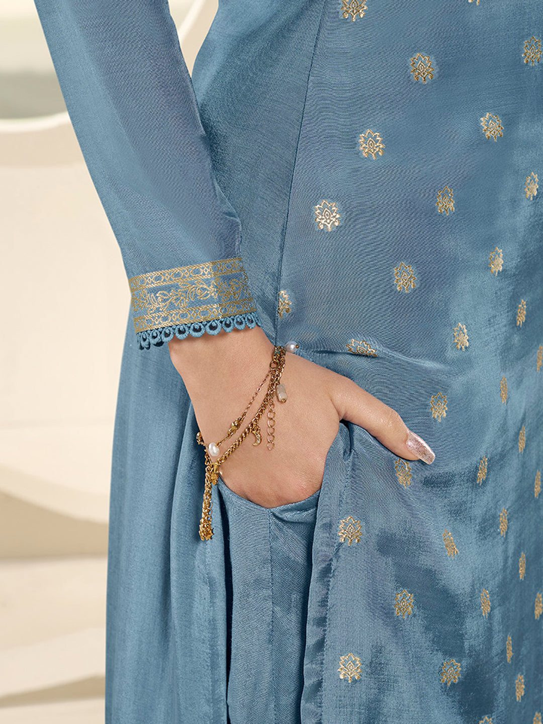 Sky Blue Muslin Jacquard Kurta Suit Set with Champagne Thread Weave & Pencil Sketch Weave Yoke Product vendor