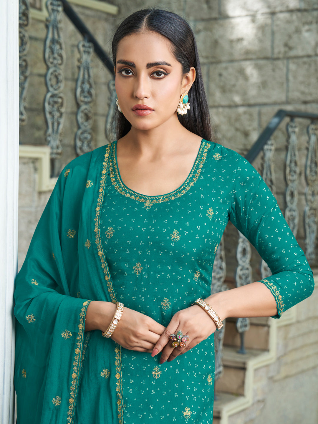 Digital Bandhni Printed Kurta with Trouser & Scalloped Dupatta Product vendor