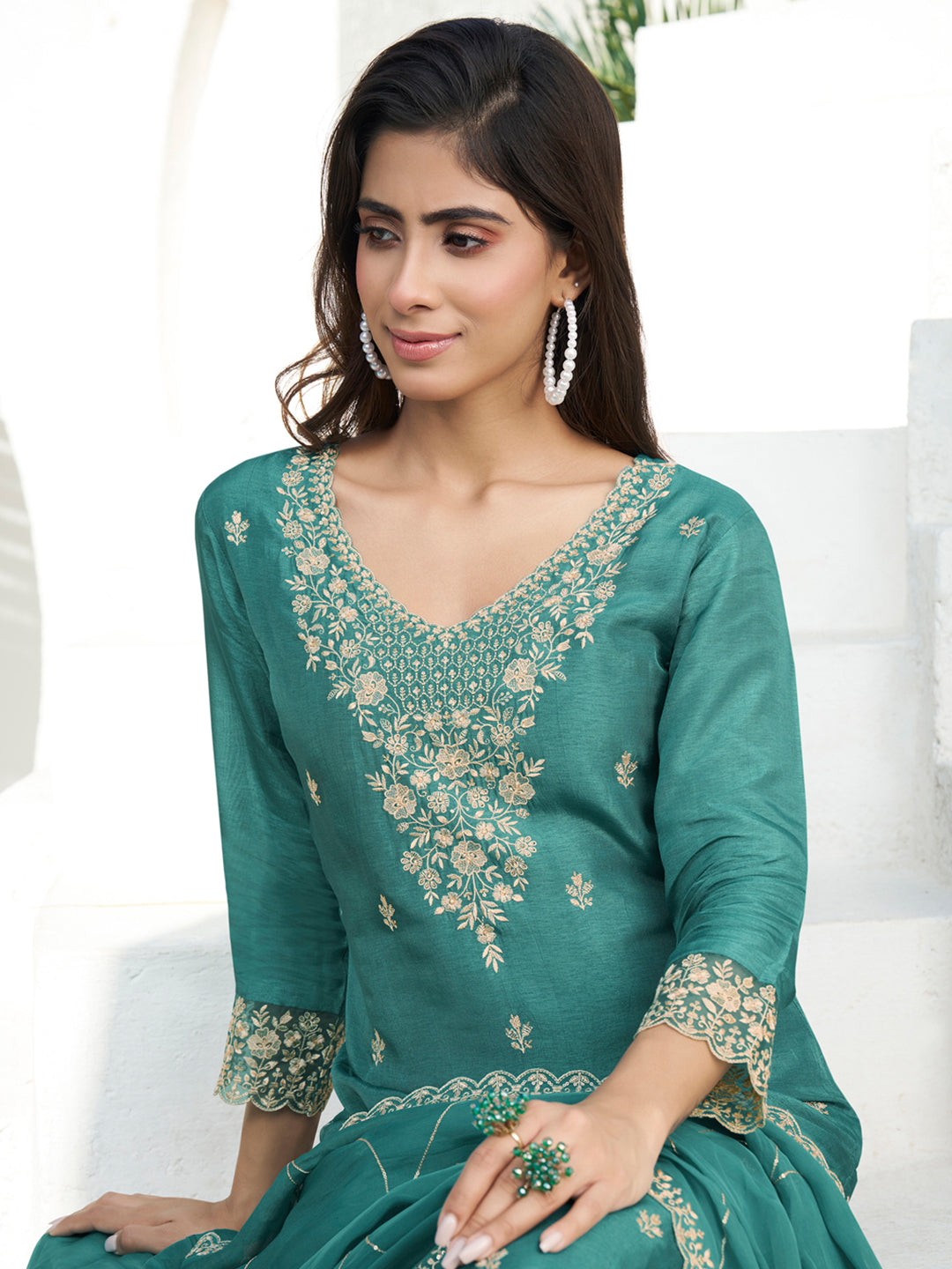 Floral + Geometric thread work & Hanging Pearl on Daman Kurta With Straight Pant & Dupatta Product vendor