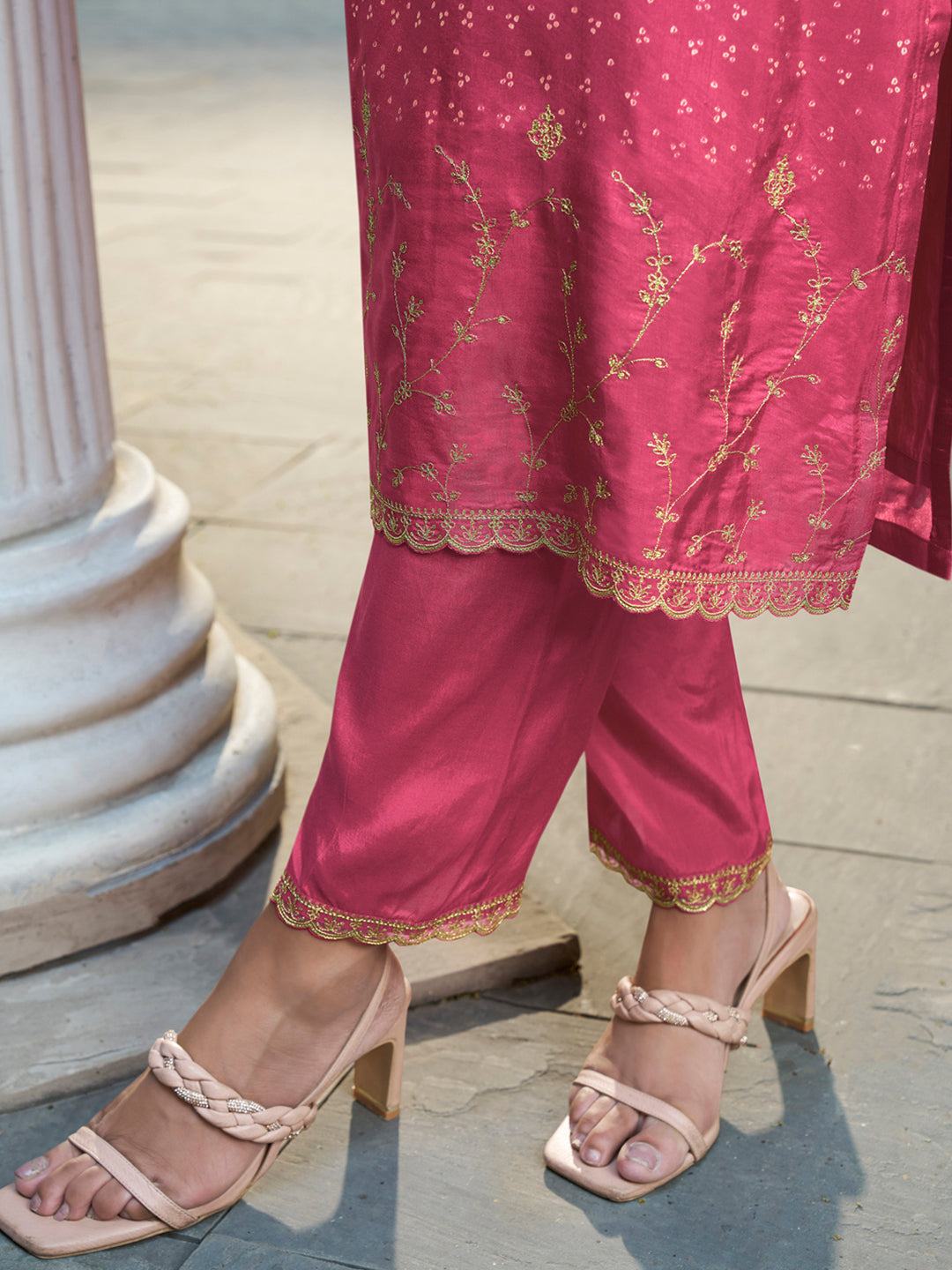 Digital Bandhni Printed Kurta with Trouser & Scalloped Dupatta Product vendor