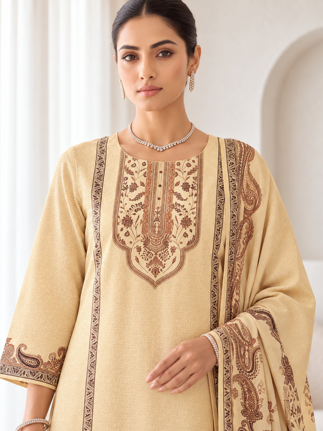 Ivory Silk Blend Printed Kurta Pant Set with Dupatta