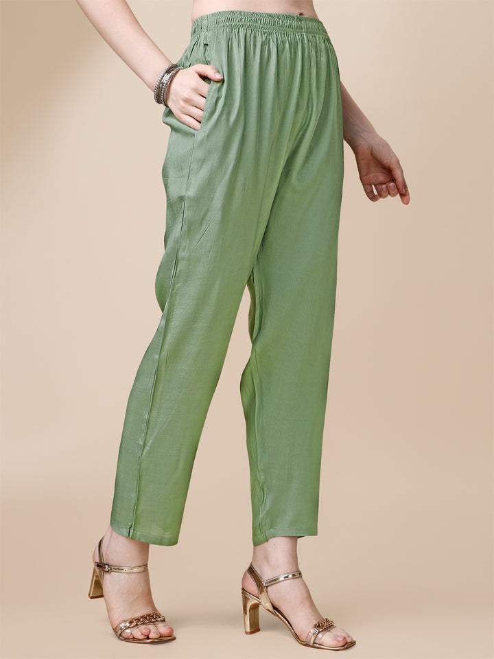 Green Jacquard Kurta Suit Set with Rangkat Dupatta Product vendor