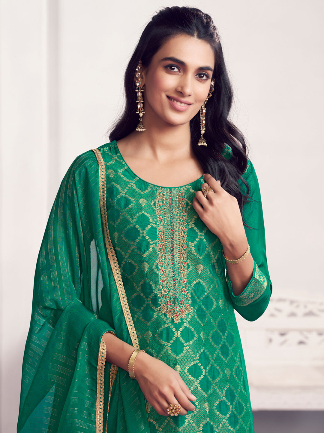 Green Jacquard Straight Kurta With Dyed Trousers And Jacquard Dupatta