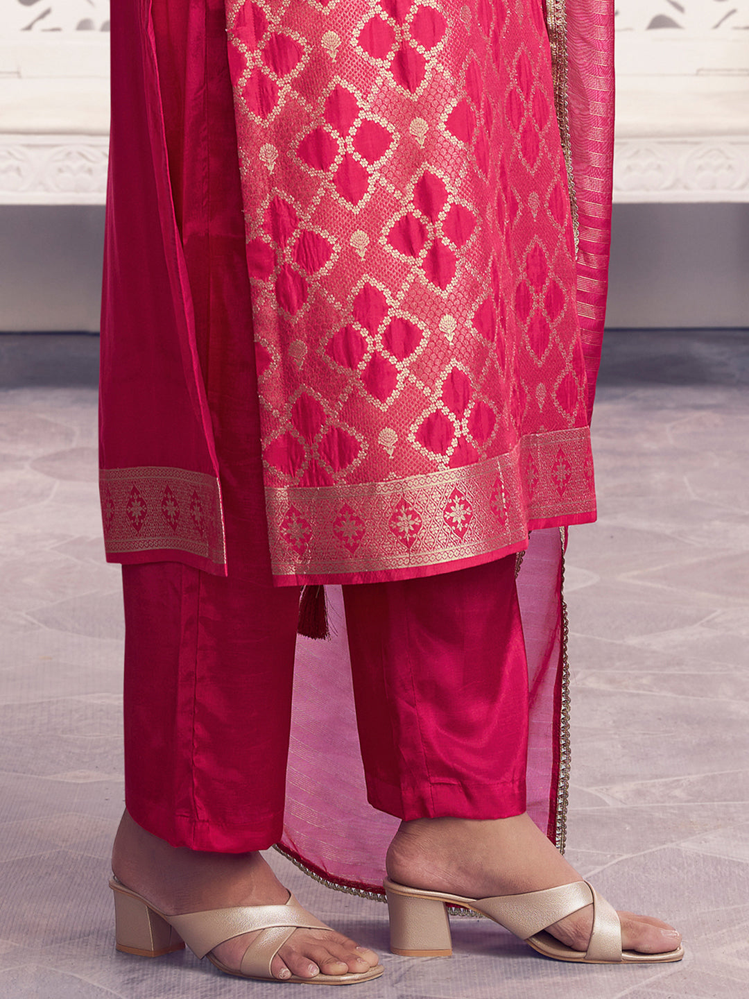 Red Jacquard Straight Kurta With Dyed Trousers And Jacquard Dupatta