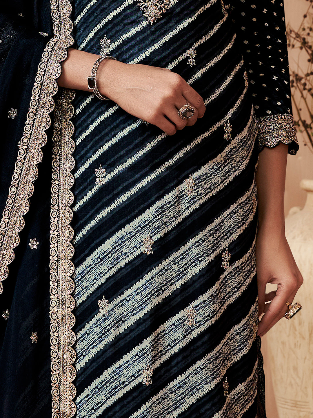 Black Printed Straight Kurta With Dyed Trousers And Embroidery Dupatta