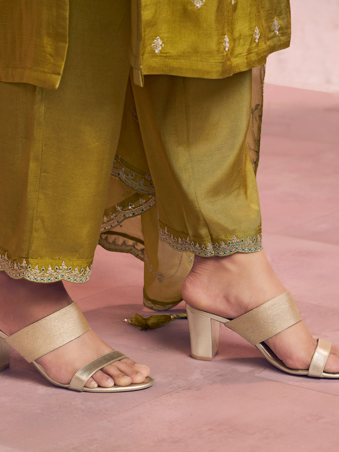 Olive Embroidery Straight Kurta With Dyed Trousers And Embroidery Dupatta