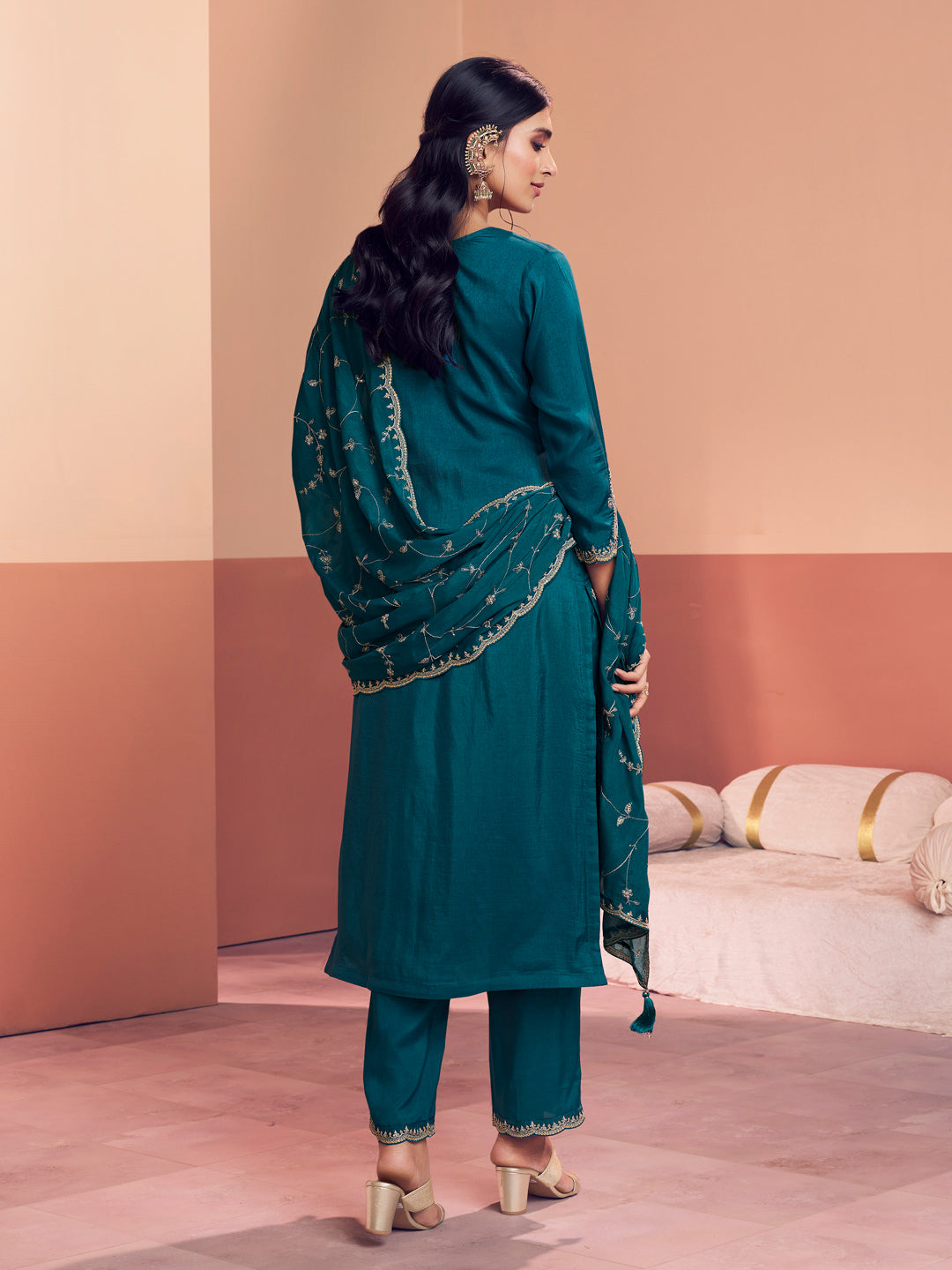 Teal Embroidery Straight Kurta With Dyed Trousers And Embroidery Dupatta