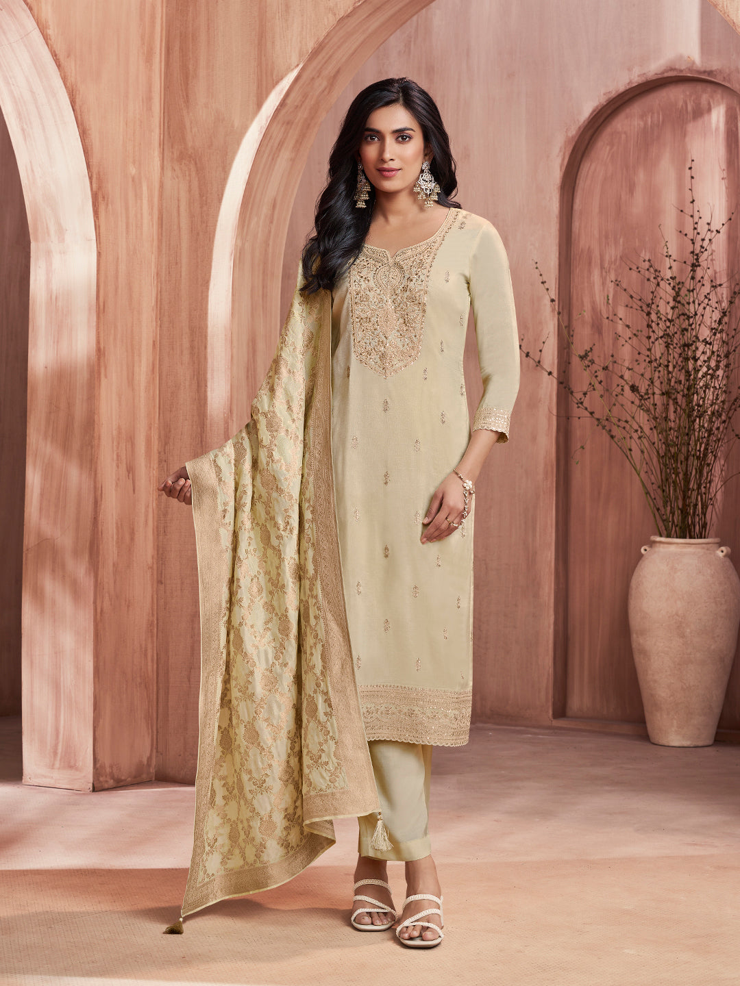 Off-White Embroidery Straight Kurta With Dyed Trousers And Jacquard Dupatta