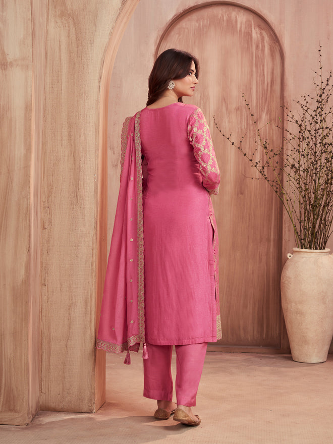 Pink Jaal Jacquard Straight Kurta With Dyed Trousers And Embroidery Dupatta