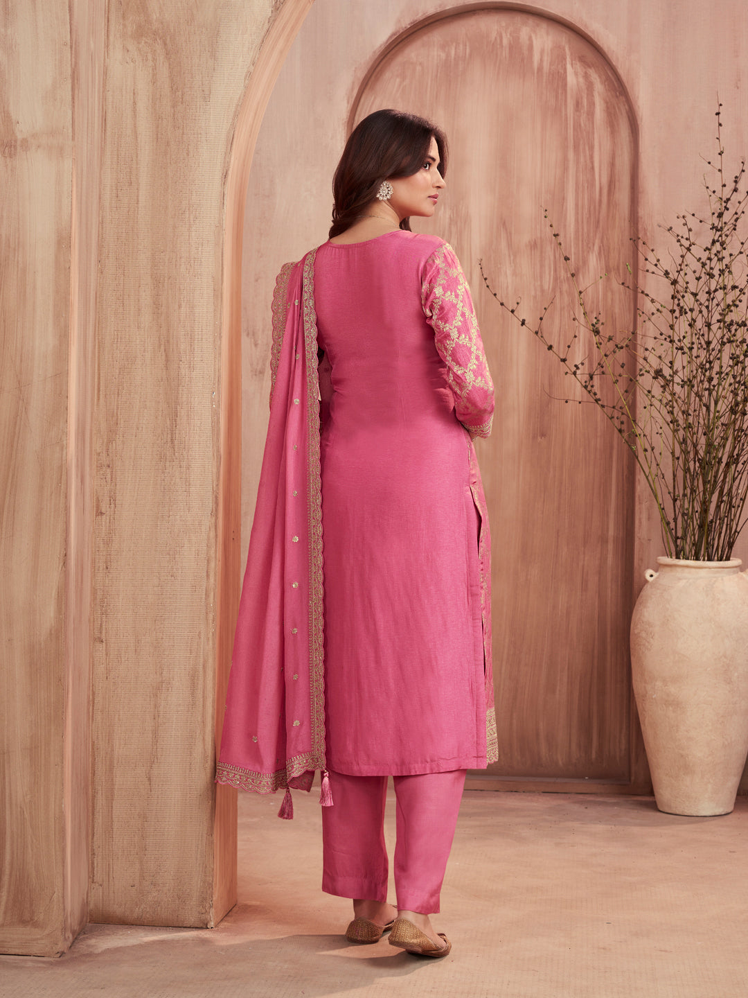 Pink Jacquard Straight Kurta With Dyed Trousers And Embroidery Dupatta