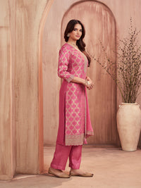 Pink Jaal Jacquard Straight Kurta With Dyed Trousers And Embroidery Dupatta