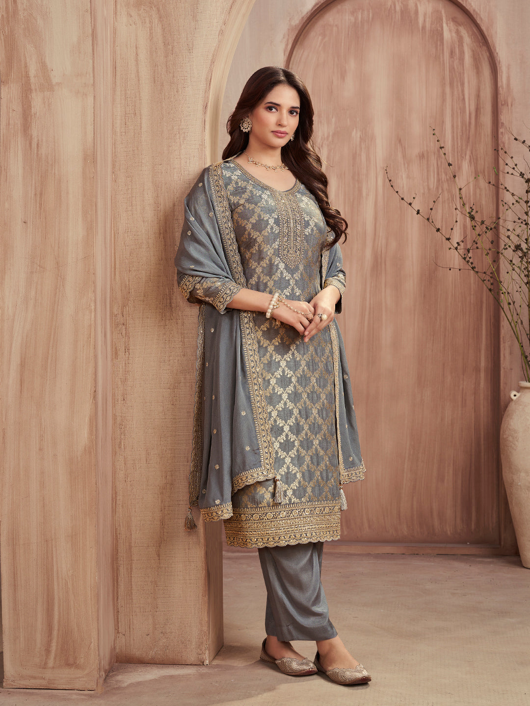 Grey Jacquard Straight Kurta With Dyed Trousers And Embroidery Dupatta