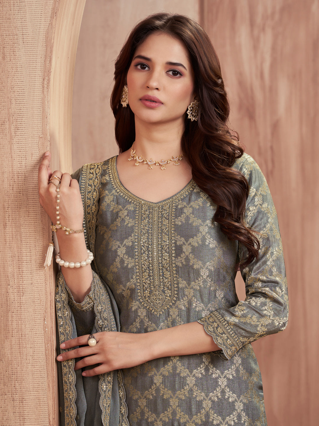 Grey Jacquard Straight Kurta With Dyed Trousers And Embroidery Dupatta
