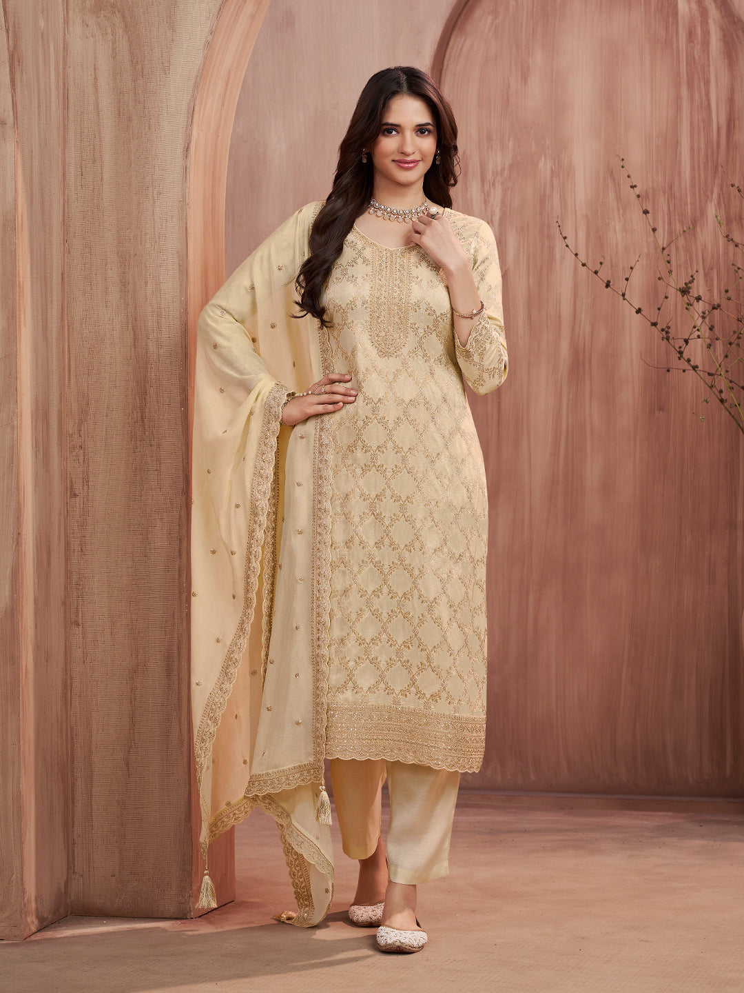 Off-White Jacquard Straight Kurta With Dyed Trousers And Embroidery Dupatta