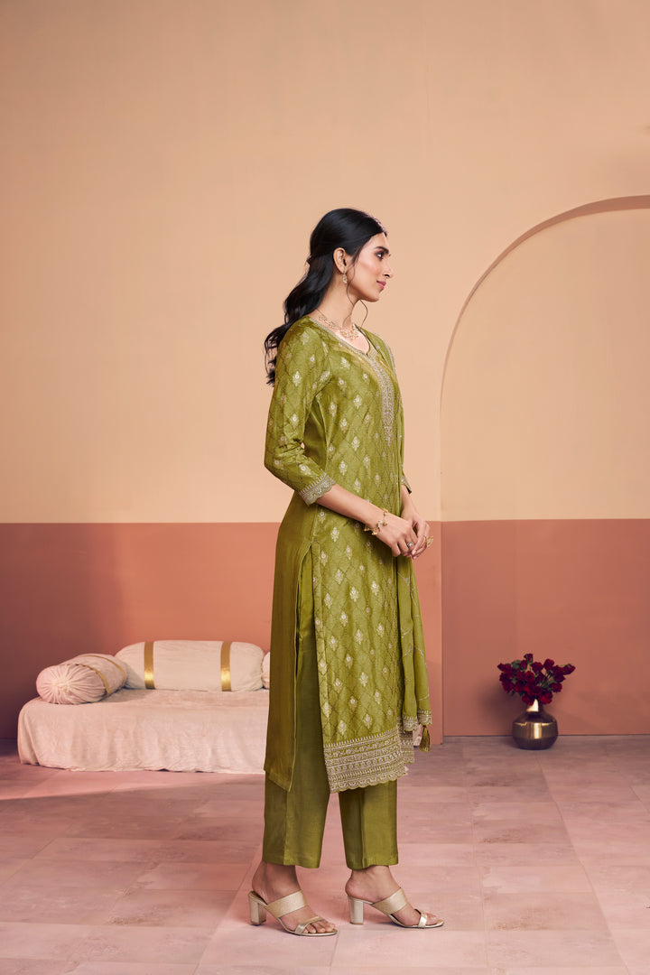 Olive Jacquard Straight Kurta With Dyed Trousers And Embroidery Dupatta
