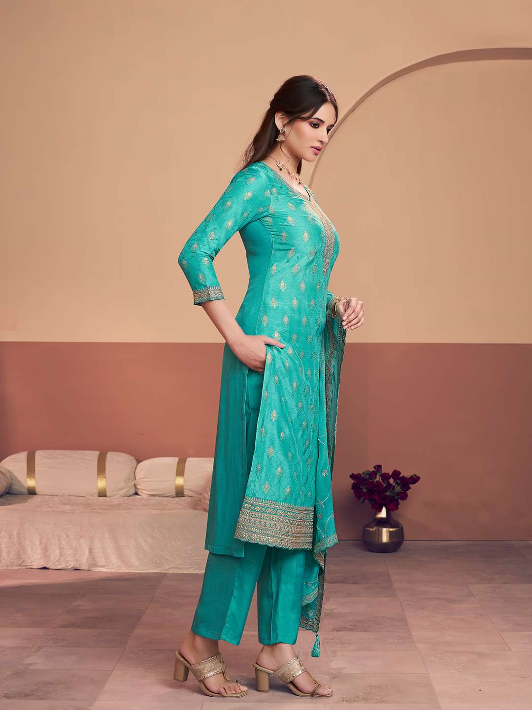 Turquoise Blue Jacquard Straight Kurta With Dyed Trousers And Embroidery Dupatta