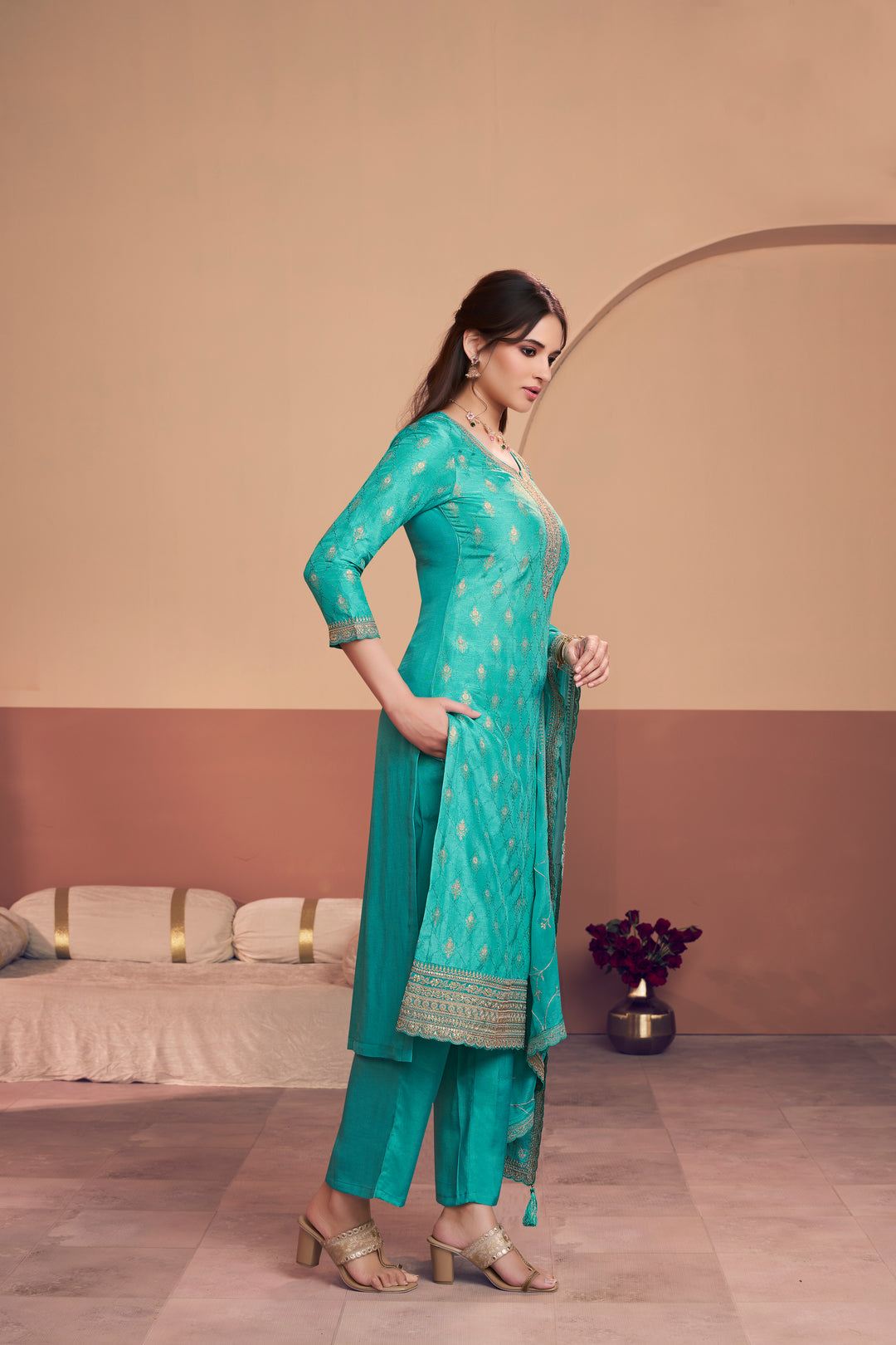 Turquoise Blue Jacquard Straight Kurta With Dyed Trousers And Embroidery Dupatta