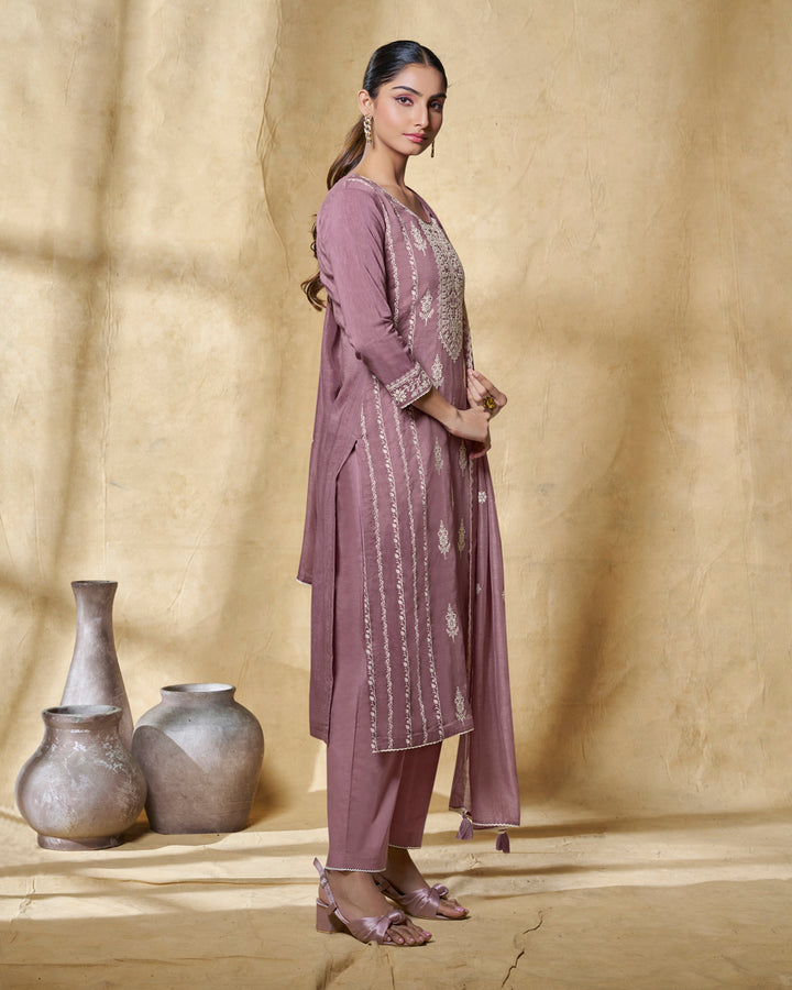 LAVENDER THREAD EMBROIDERY STRAIGHT KURTA WITH DYED TROUSERS AND EMBROIDERY DUPATTA