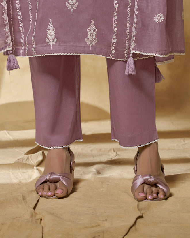 Lavender Thread Embroidery Straight Kurta With Dyed Trousers And Embroidery Dupatta