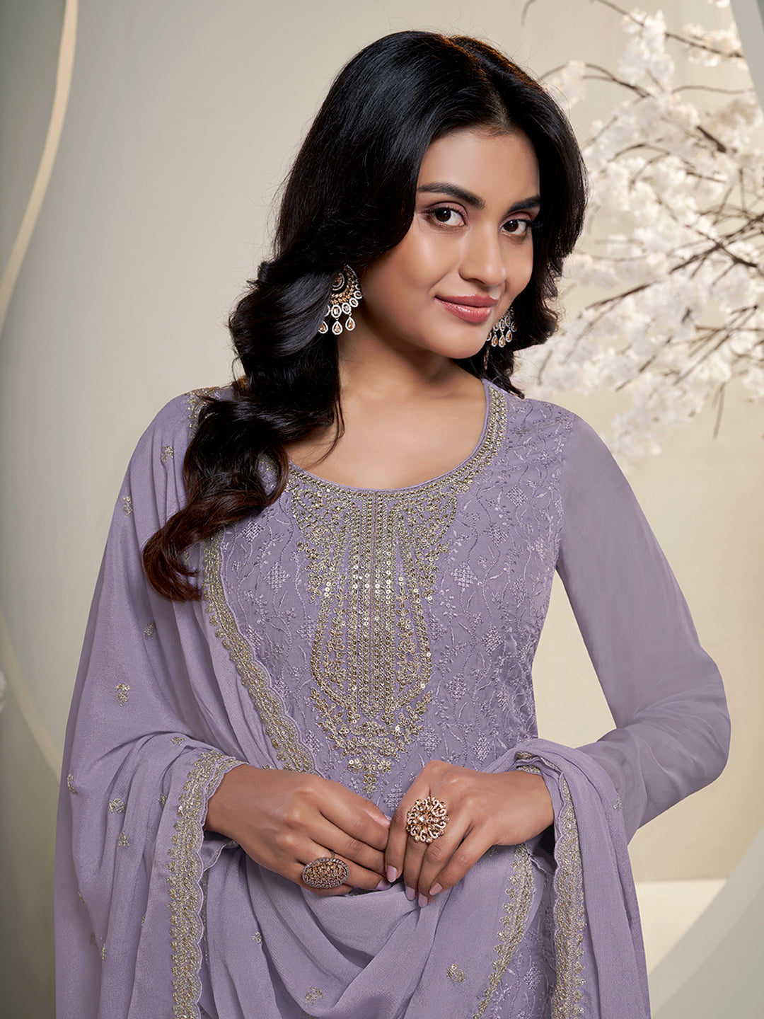 Copy of Off White Floral Pattern Schiffli Thread & Sequins Embroidery Kurta Suit Set Product vendor