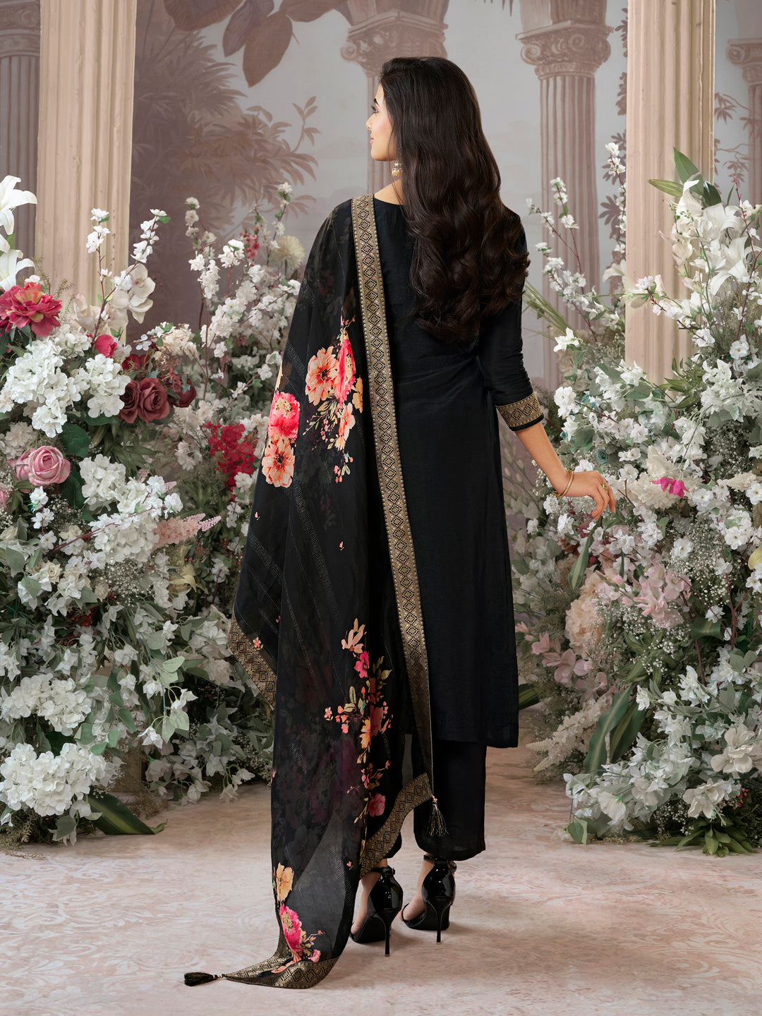 Black Dola Silk Kurta Set with Jacquard Detailing and Intricate Embroidery, Paired with a Cherry Silk Dupatta