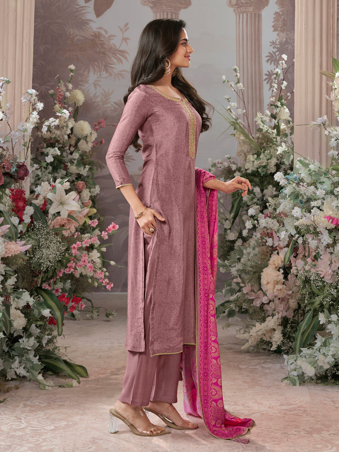 Dusty Rose Russian Silk Kurta Set Paired With Russian Silk Digital Printed Contrast Dupatta