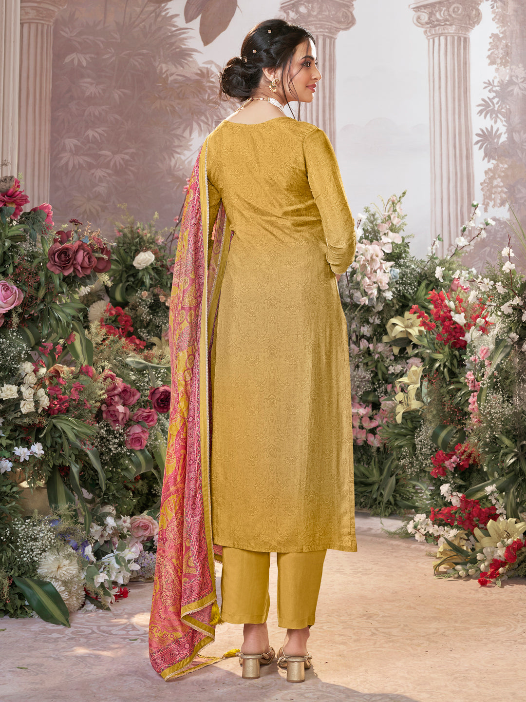 Yellow Russian Silk Kurta Set Paired With Russian Silk Digital Printed Contrast Dupatta