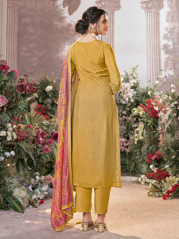 Yellow Russian Silk Kurta Set Paired With Russian Silk Digital Printed Contrast Dupatta