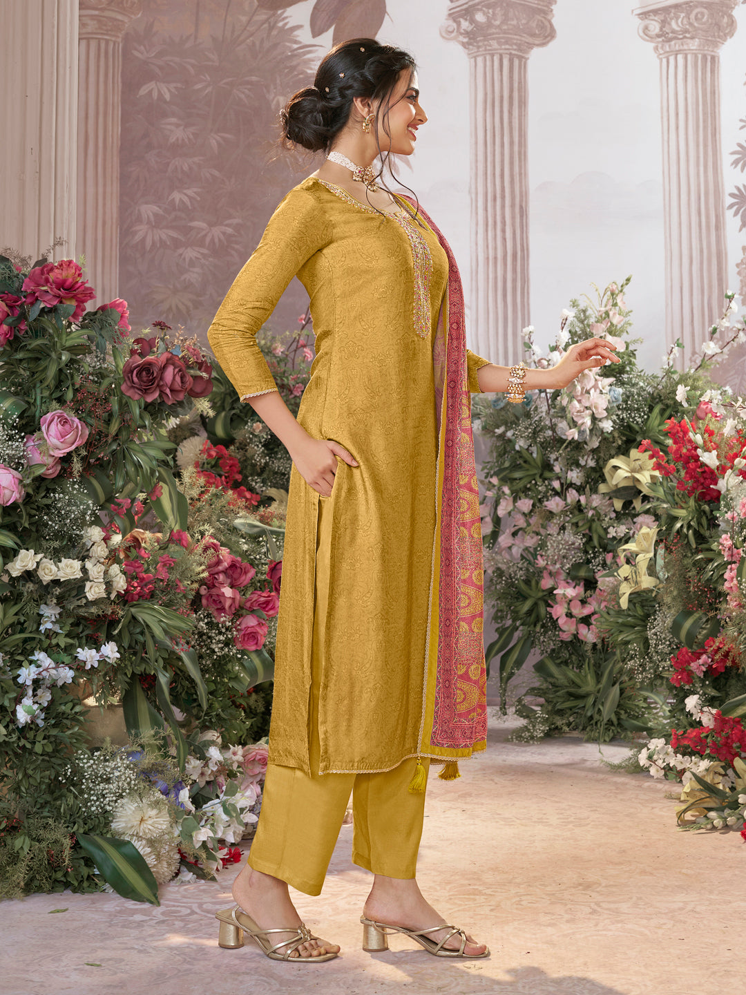 Yellow Russian Silk Kurta Set Paired With Russian Silk Digital Printed Contrast Dupatta