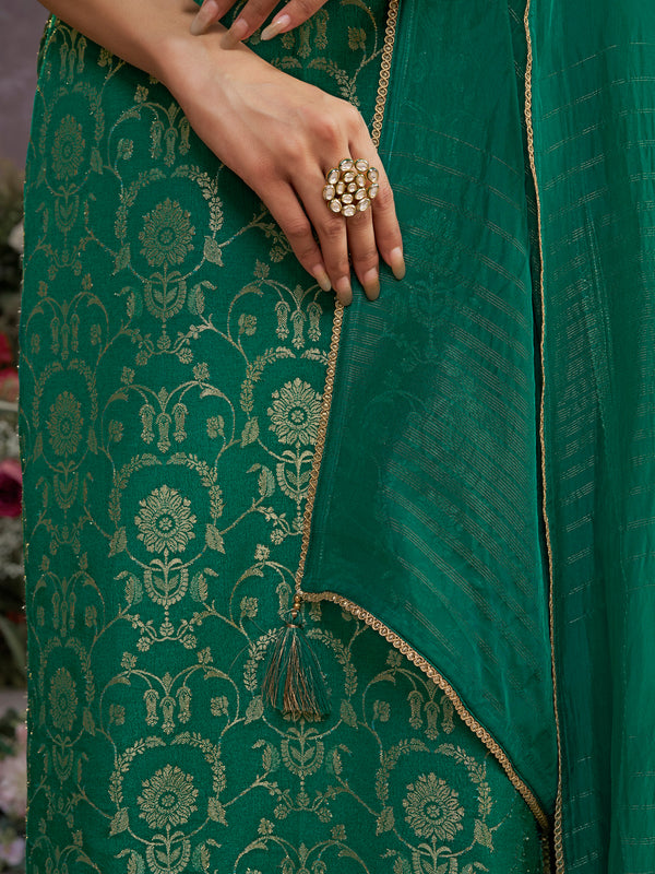 Green Chinon Kurta Set with Jacquard and Zari Work, Paired with an Organza Dupatta