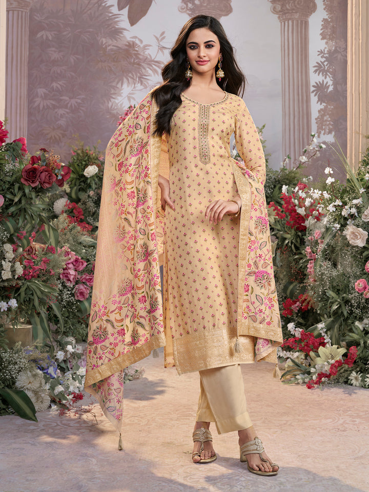 Off-White Russian Silk Kurta Set with Digital Print Work Paired with Russian Silk Digital Printed Duppatta