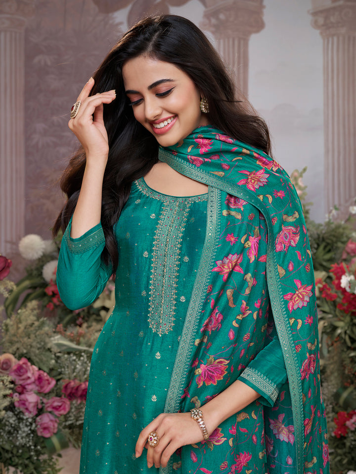 Green Dola Silk Kurta Set with Jacquard Work, Paired with a Dola Silk Digital Printed Dupatta
