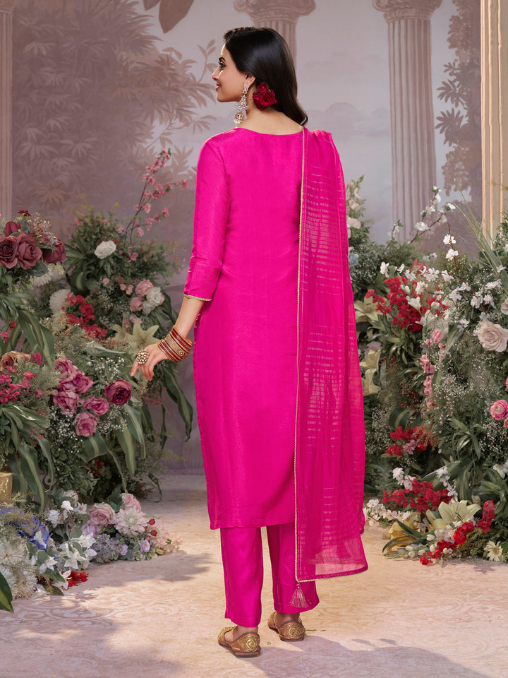 Pink Chinon Kurta Set with Jacquard and Zari Work, Paired with an Organza Dupatta
