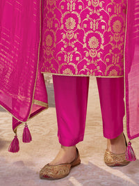 Pink Chinon Kurta Set with Jacquard and Zari Work, Paired with an Organza Dupatta