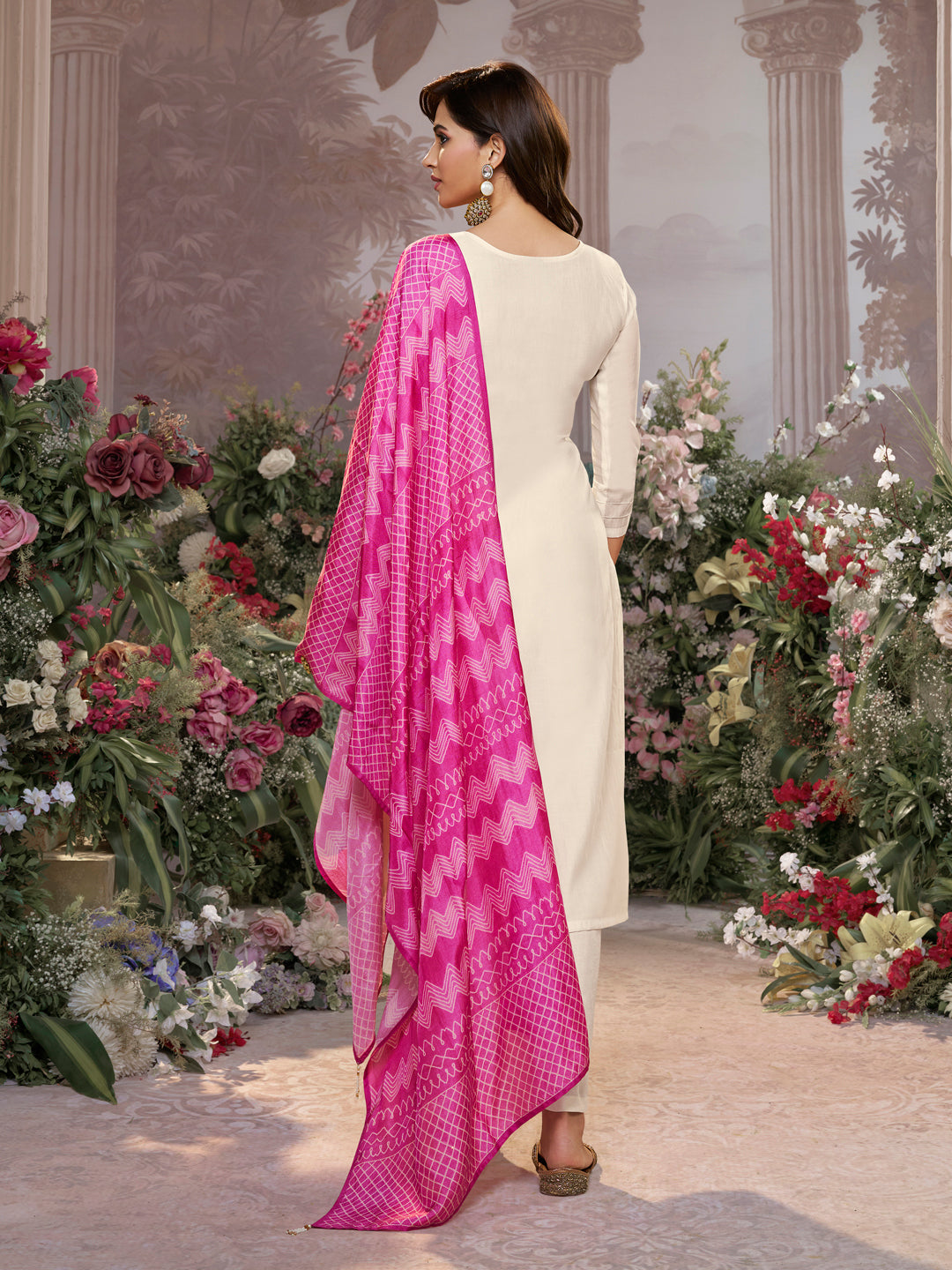 Off-White Viscose Thread Work Kurta Suit Set Paired with Digital Printed Pink Contrast Dupatta