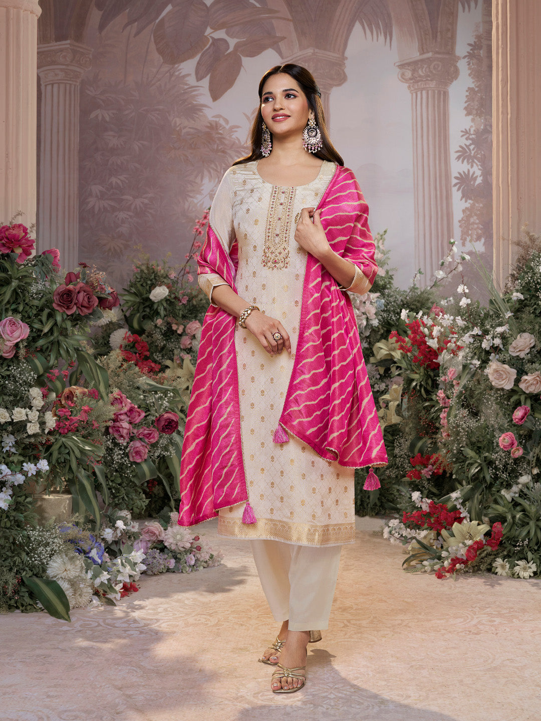 Cream Tissue Jacquard Kurta Set with Pink Contrast Digital Print Dupatta